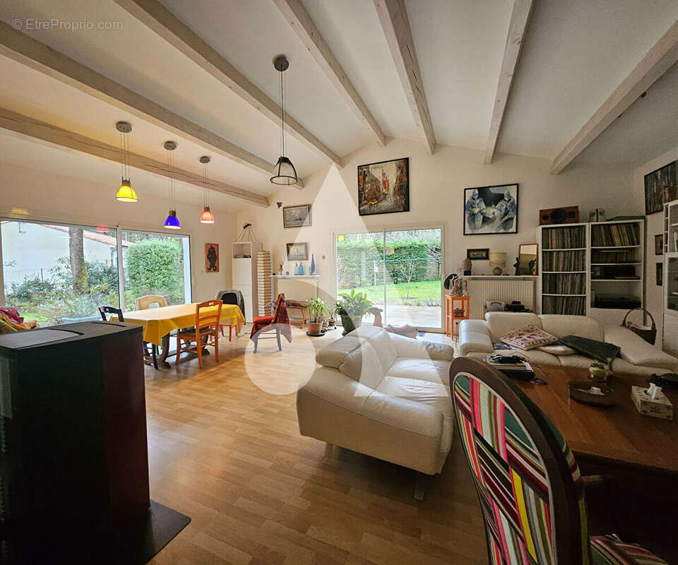 Maison à LA TREMBLADE