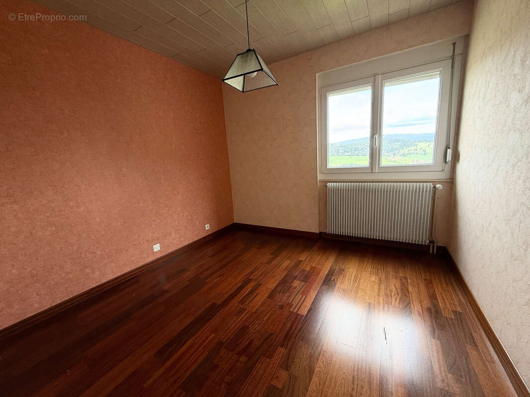 Maison 170 m² à Les Fins  - photo 8