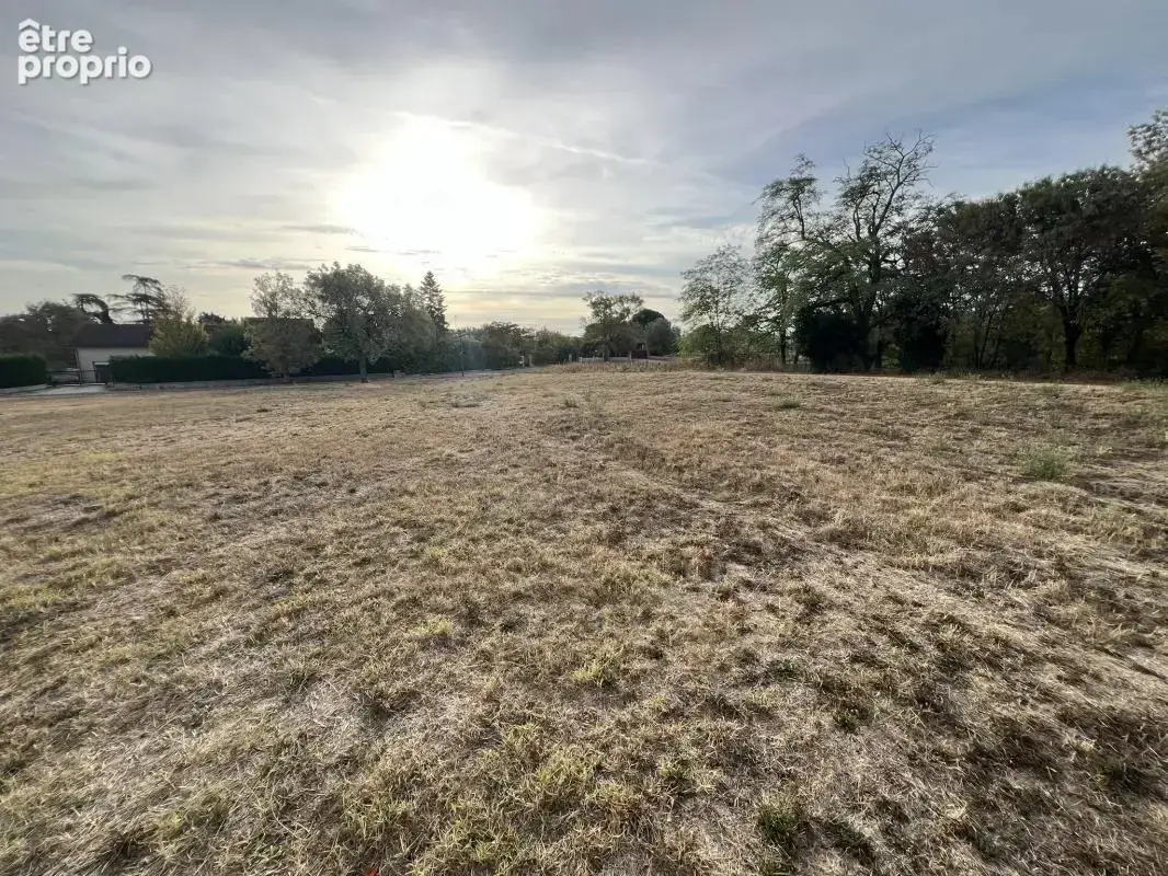 Terrain de 1170 M2 Proche PREIGNAN - photo 4