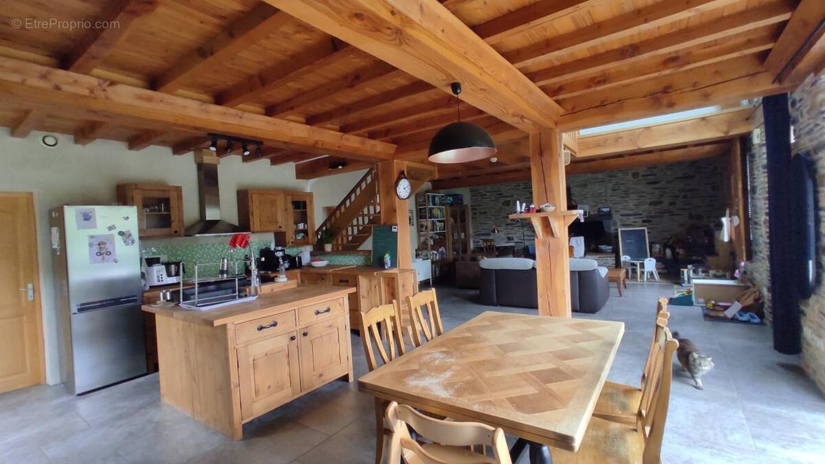 Maison à MARSAC-SUR-DON