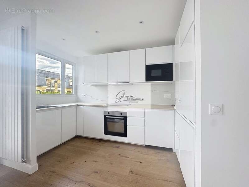 Appartement à LE PERREUX-SUR-MARNE