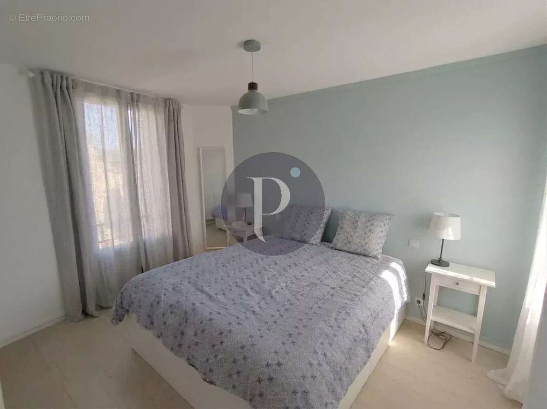 Appartement à CHATENAY-MALABRY