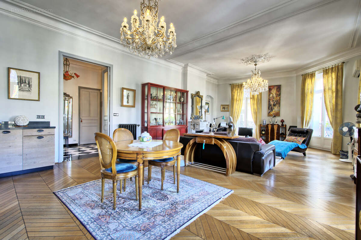 Appartement à TOULON