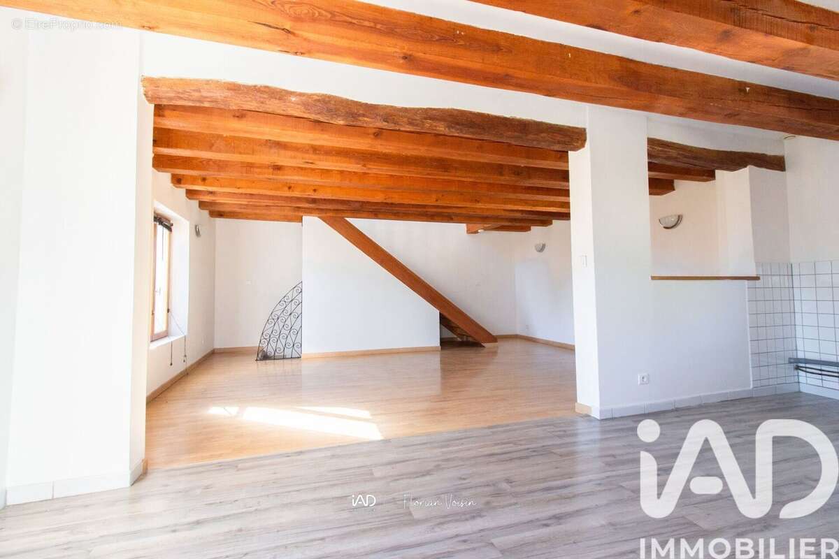 Photo 6 - Appartement à OINVILLE-SUR-MONTCIENT