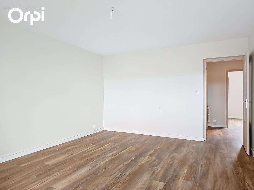 Appartement à REIGNIER