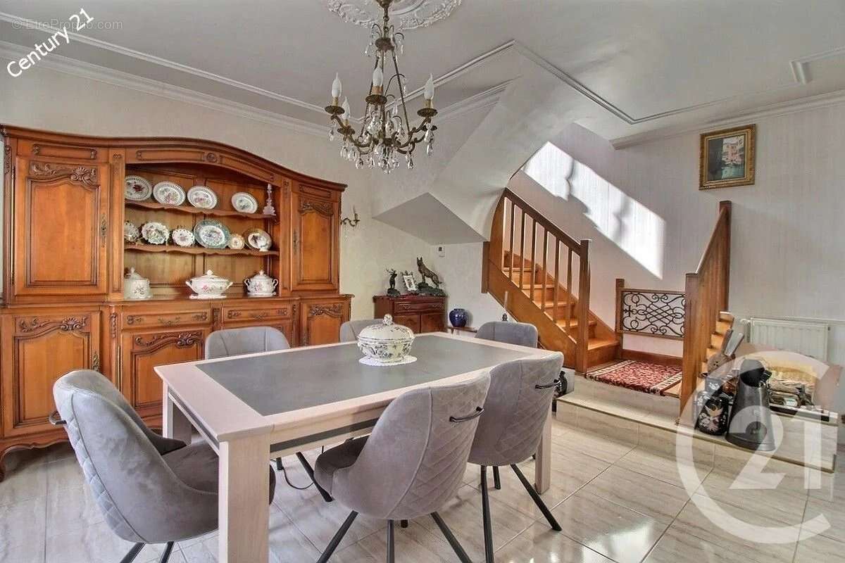 Maison à CHATEAU-THIERRY