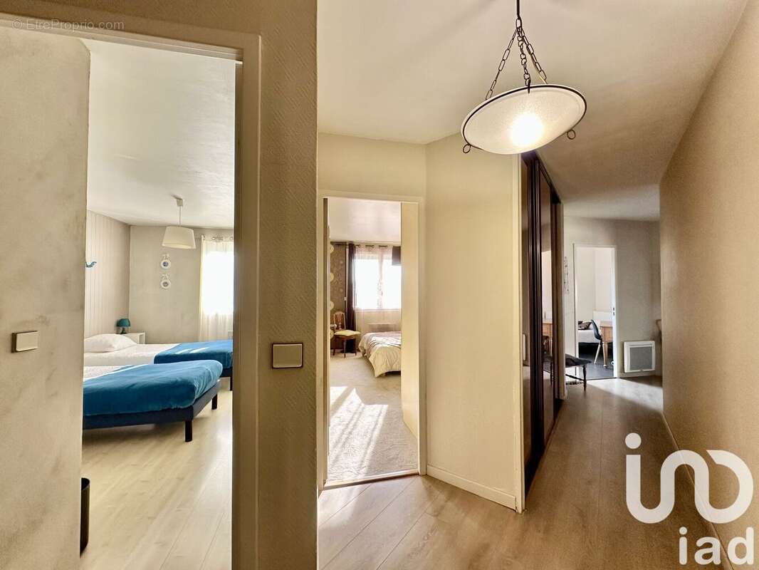 Photo 8 - Appartement à REIMS