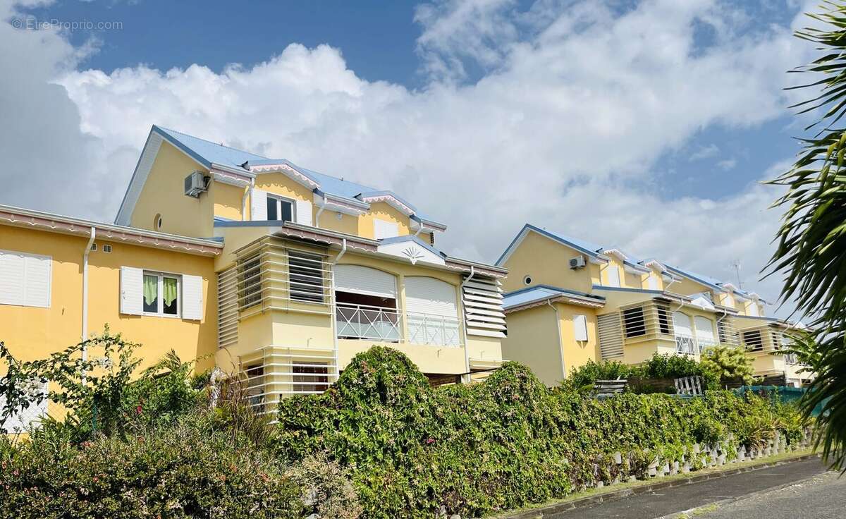 Appartement à SAINTE-ANNE