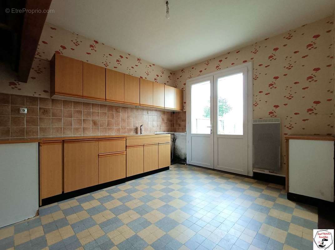 Maison à PORTES-LES-VALENCE