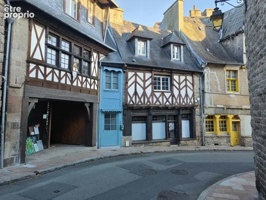 TRÉGUIER   Maison de bourg avec fort potentiel, à deux pas d - photo 18