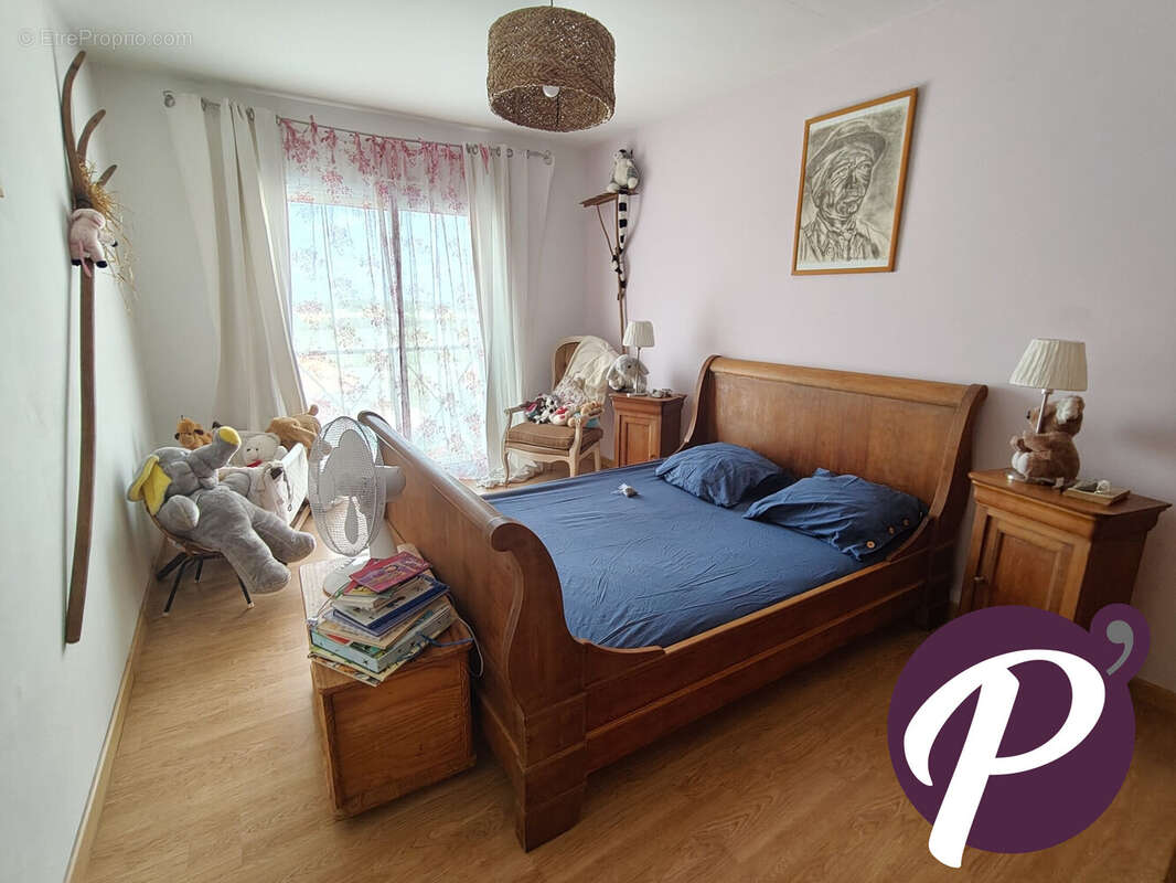 Maison 220 m² à Issigeac  - photo 8