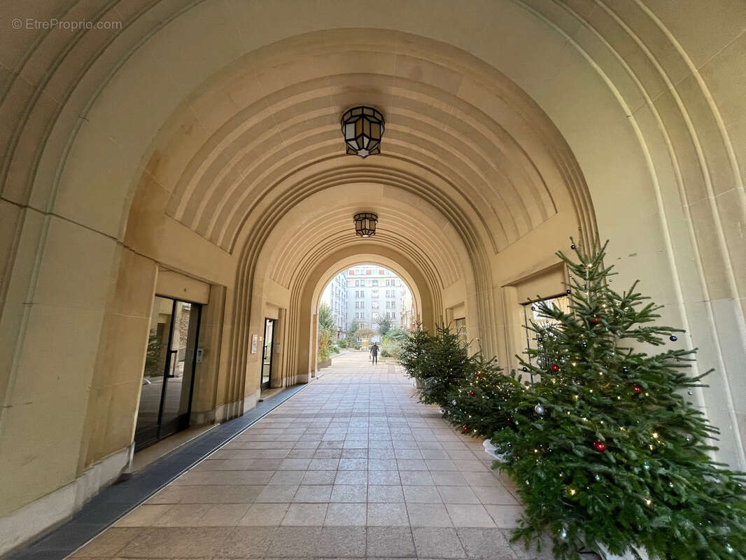 Appartement à PARIS-7E