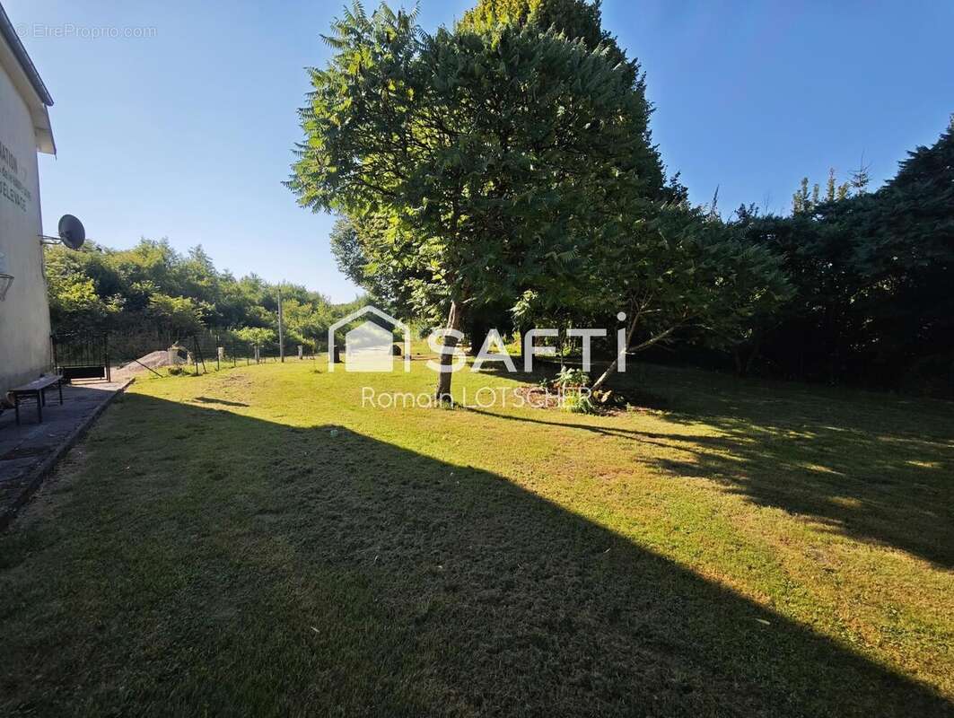 Photo 2 - Maison à FAVERNEY