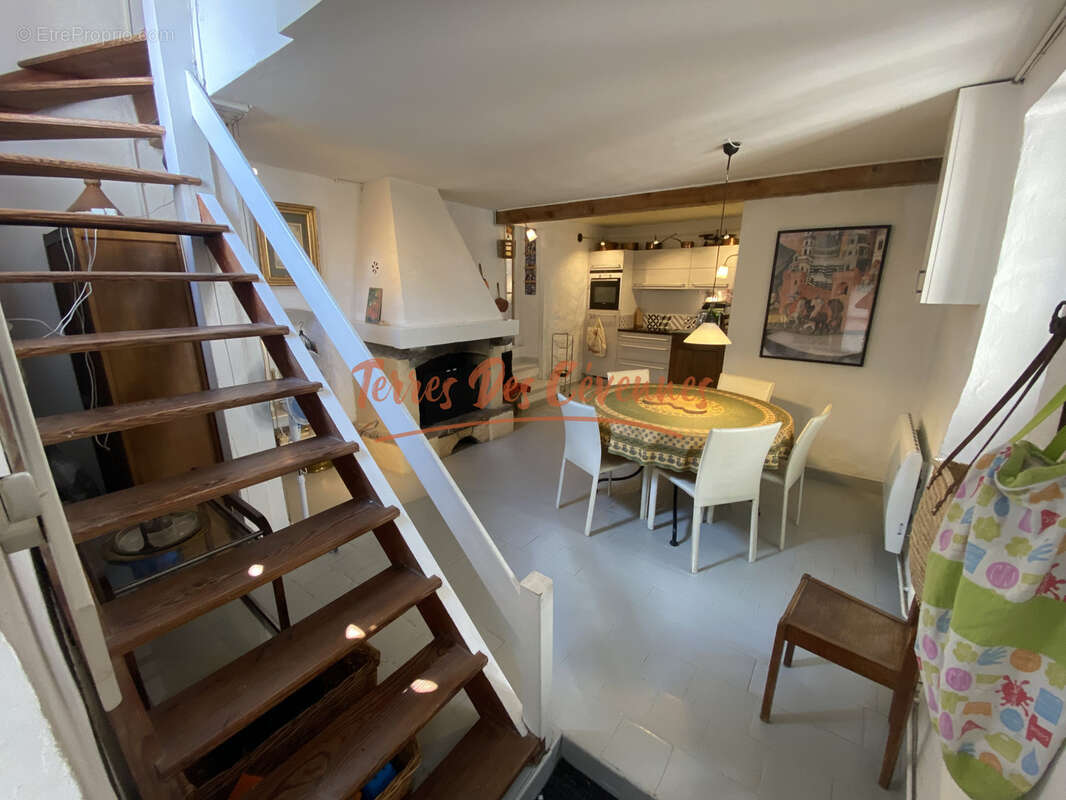 Maison de village avec terrasse - photo 4