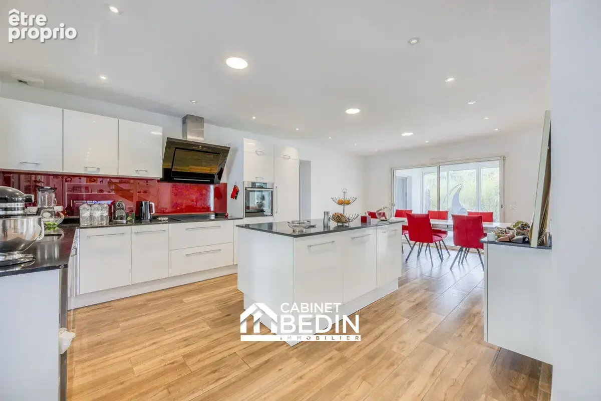 Maison 6 pièces 255 m² à vendre à Pessac (33600) - photo 8