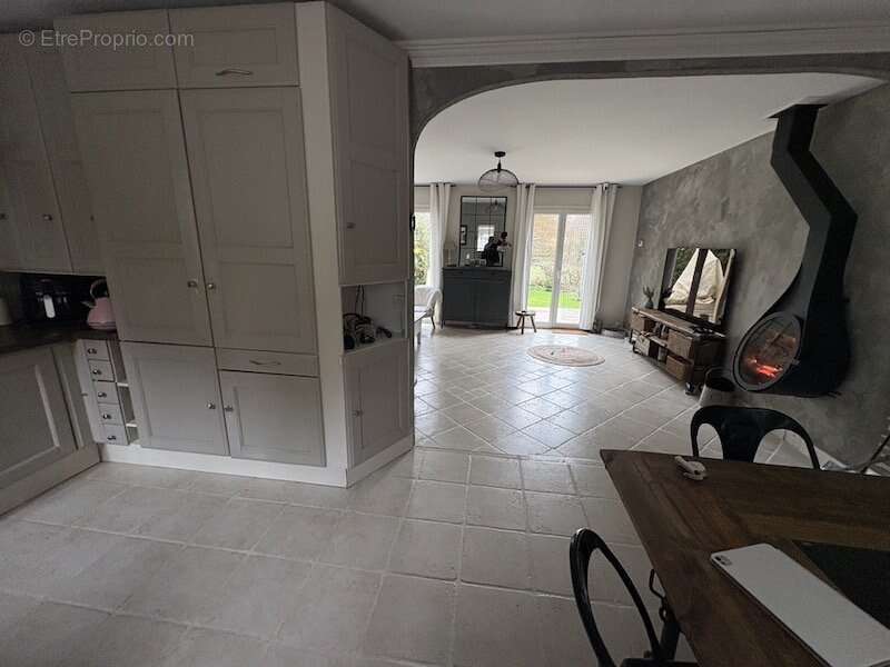 Maison à CHATEAUFORT