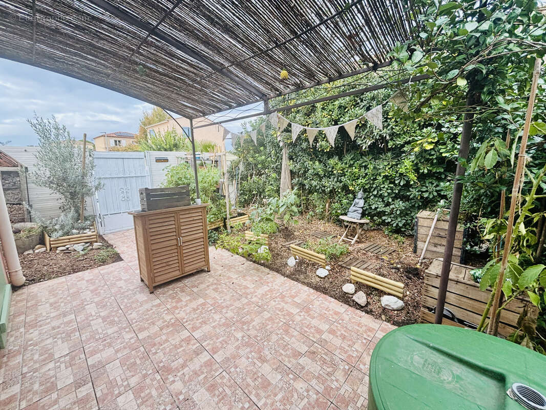 Maison à SAINT-LAURENT-D&#039;AIGOUZE