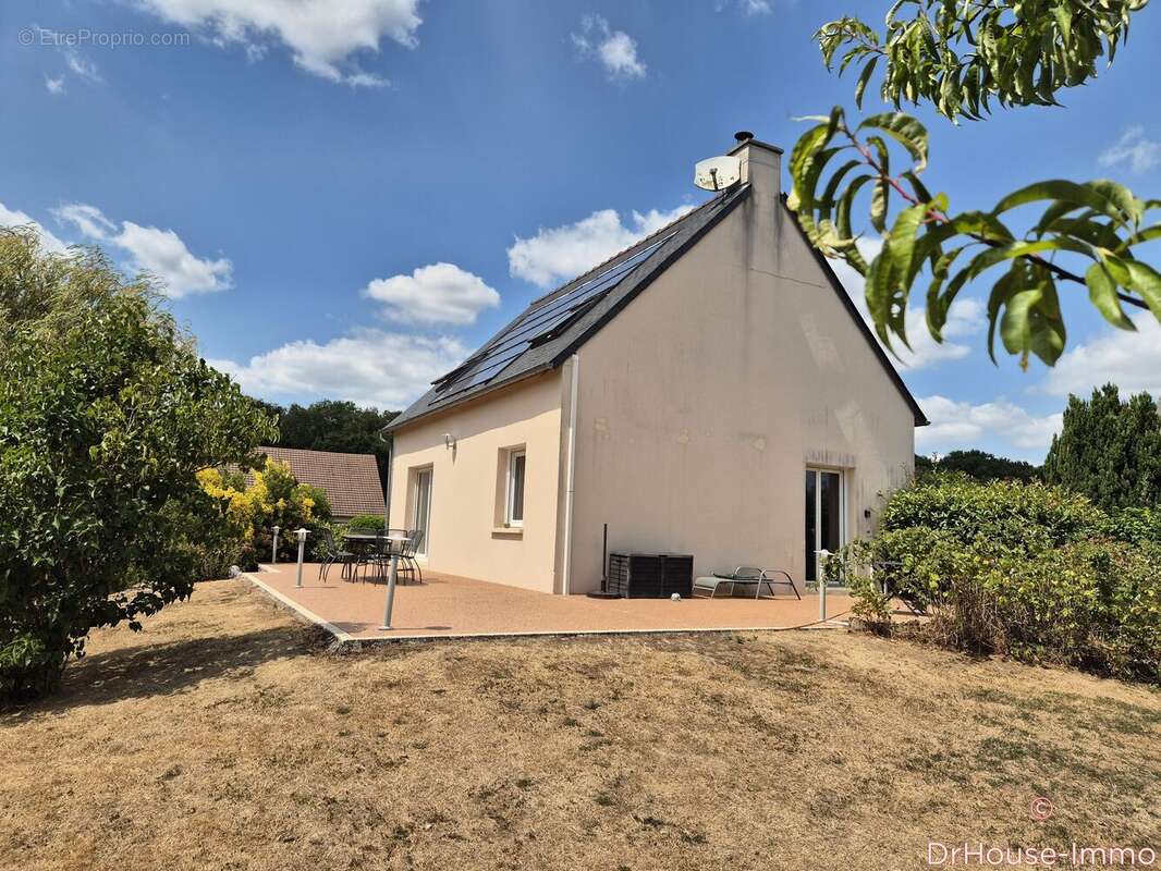 Maison 100 m² à Vains  - photo 2