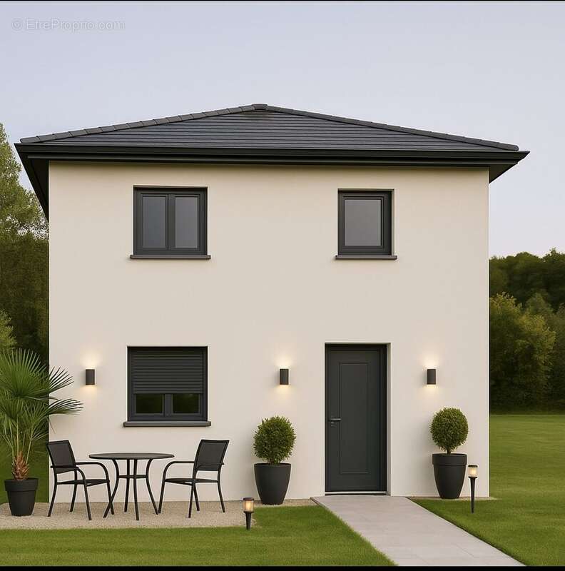 Maison à SAINT-CLAIR-DE-LA-TOUR