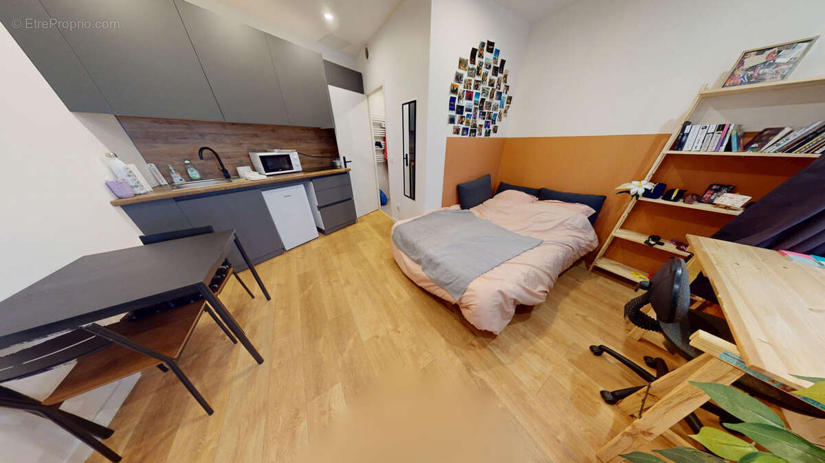 Appartement à SAINT-ETIENNE