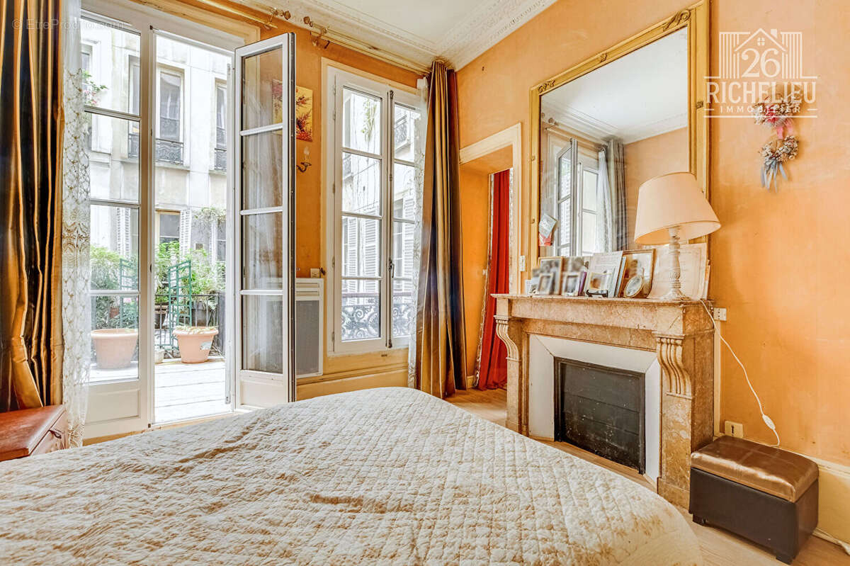 3 pièces 2 chambres de 57 m2 avec Terrasse 75009 - photo 4