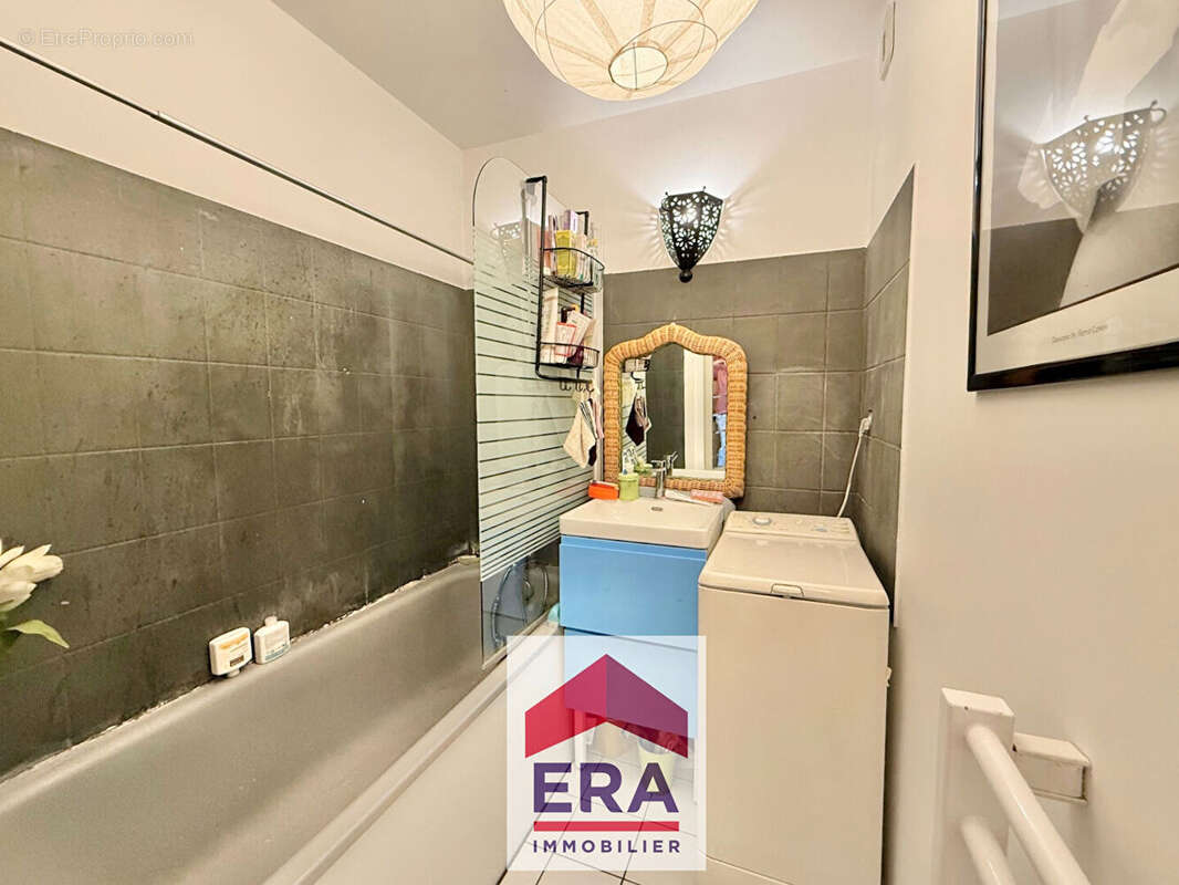 Appartement à SARTROUVILLE