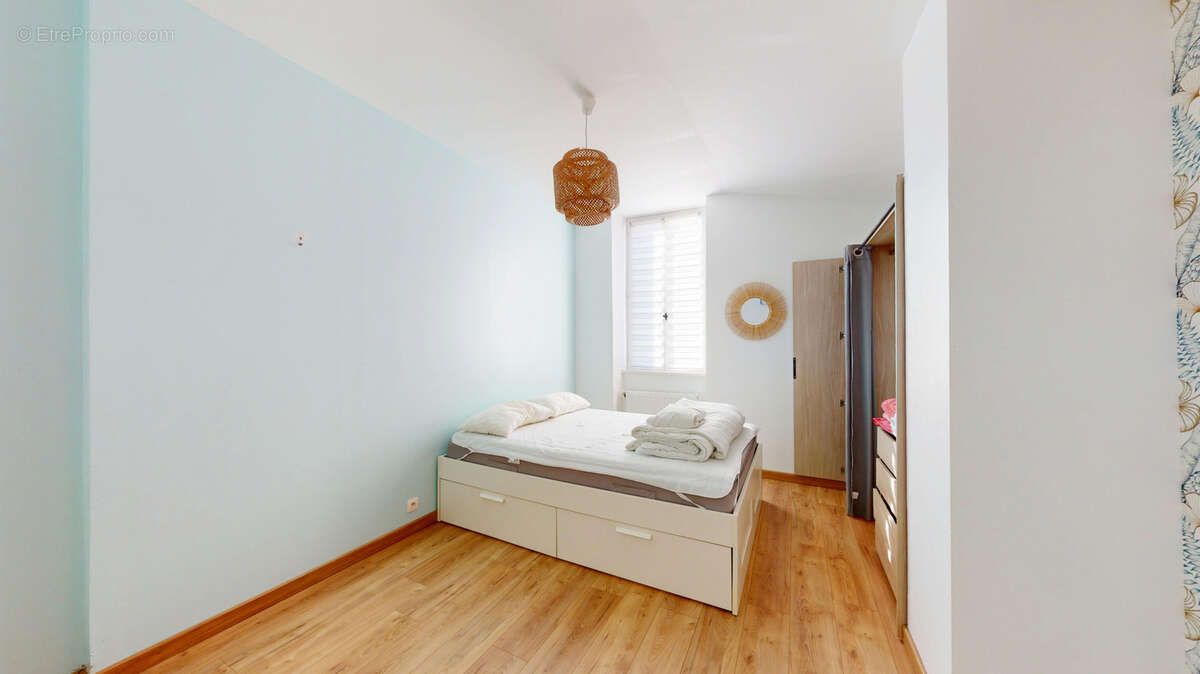 Maison à L&#039;ISLE-EN-DODON