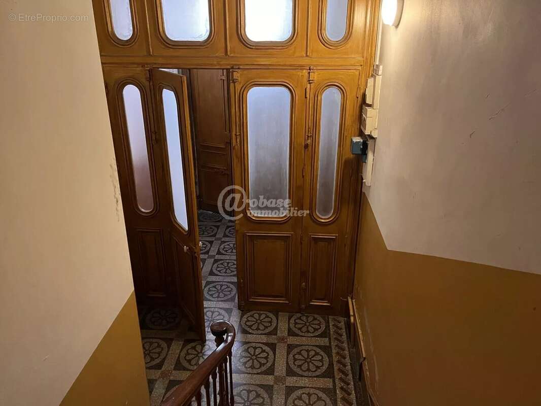 Appartement à MARSEILLE-6E