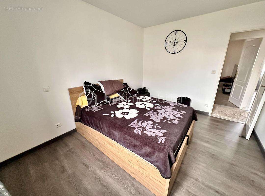 Maison à SAINT-MAURICE-L'EXIL