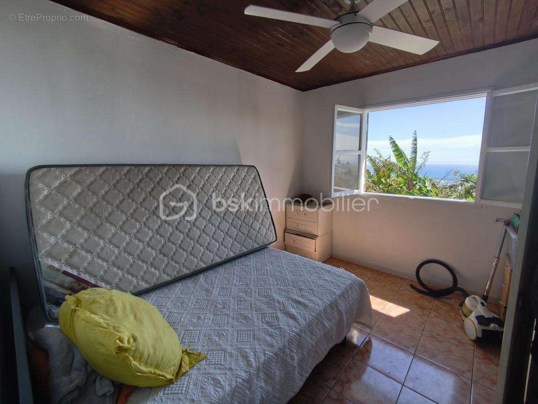 Maison à SAINT-DENIS