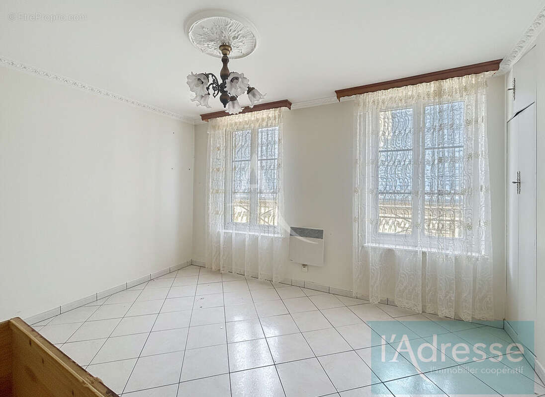 Appartement Metz 3 pièce(s) 70 m2 - 2 chambres - cuisine ouverte - cave - photo 2