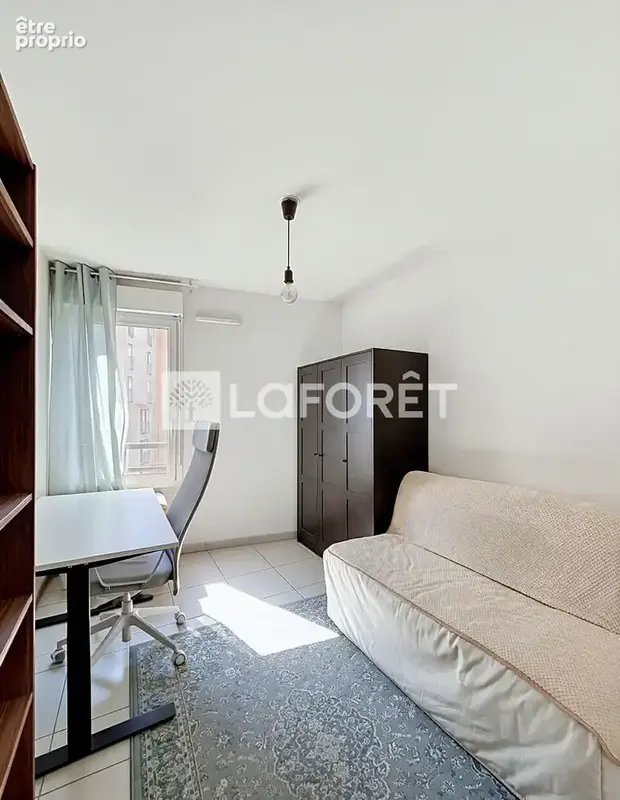 T3 de 65 m² - terrasse - double garage - Calme - Rouet Marseille 8e - photo 7