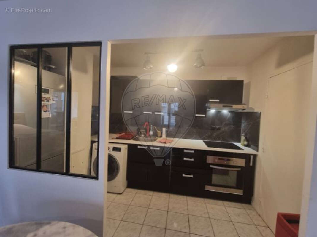 Appartement à LEVALLOIS-PERRET