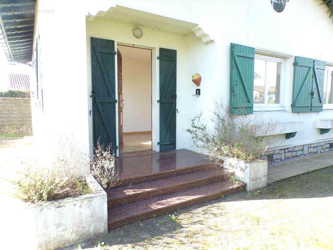 Maison Saint Vincent De Tyrosse 3 pièce(s) 62.60 m2 - photo 3
