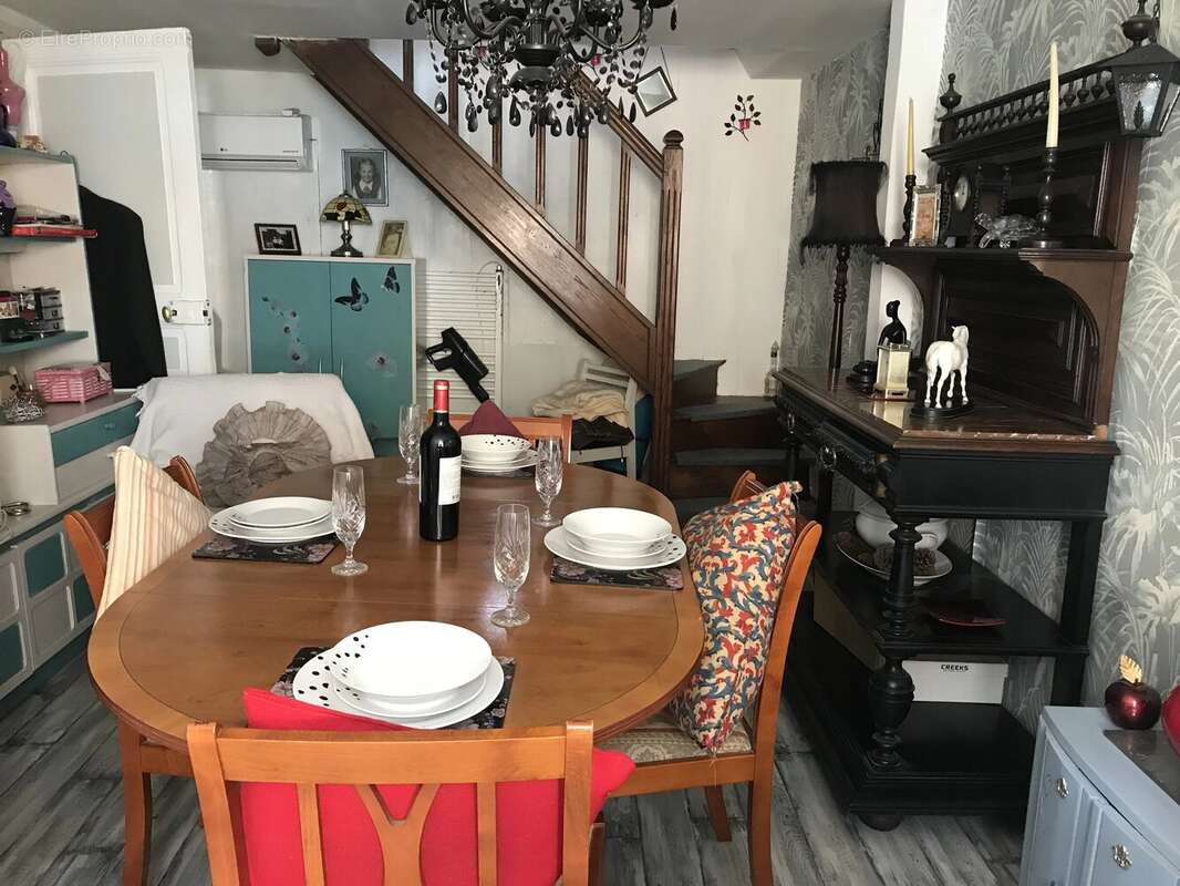 Maison à MAGNAC-LAVAL