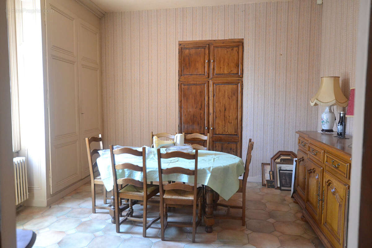 Maison à SOUCIEU-EN-JARREST