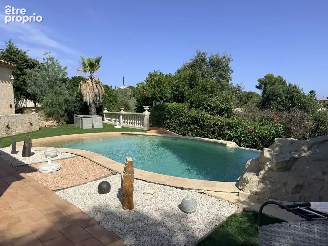 Maison à vendre 4 pièces LES ISSAMBRES (83) - photo 10