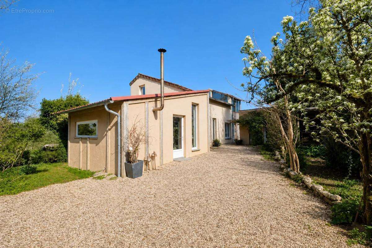 Maison atypique et récente à Bitry (58) - photo 44