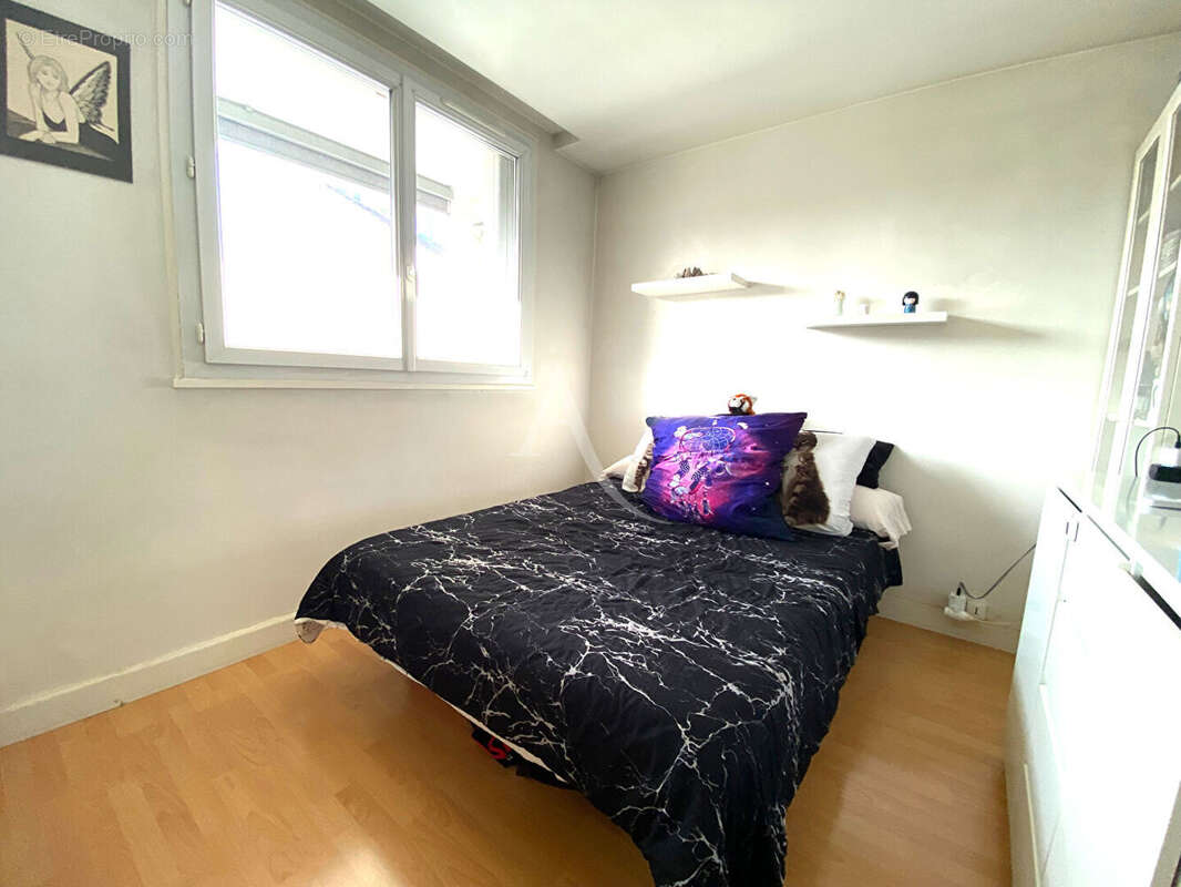 Appartement à BURES-SUR-YVETTE