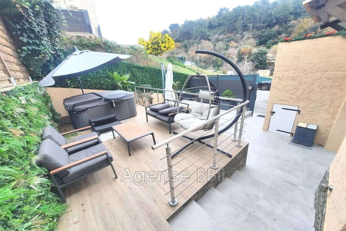 Appartement à CAGNES-SUR-MER