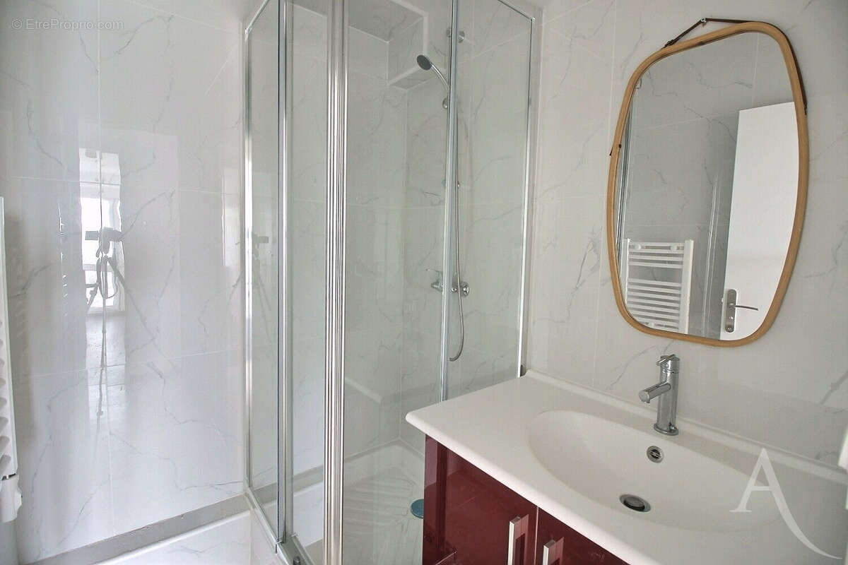 Appartement à THIAIS