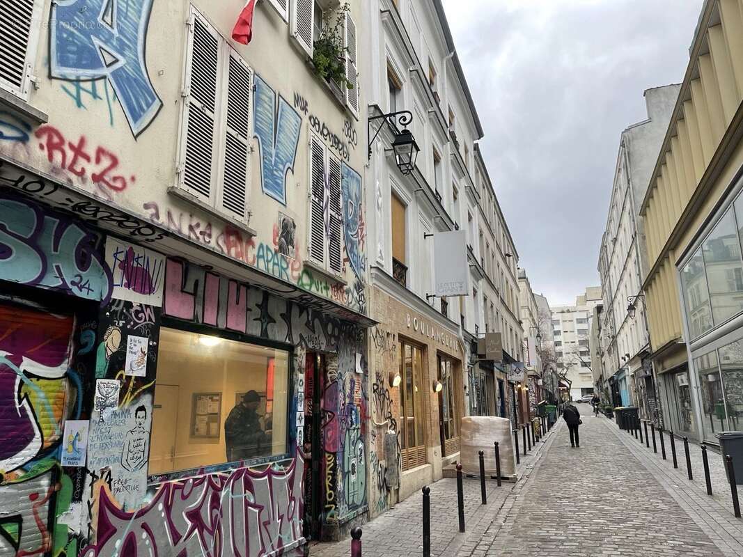 Autre à PARIS-20E