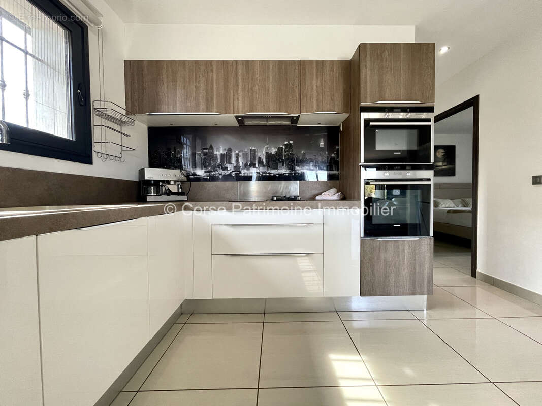 Maison à PORTO-VECCHIO