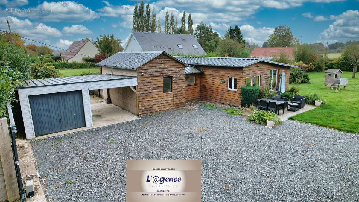 Maison à BEUZEVILLE