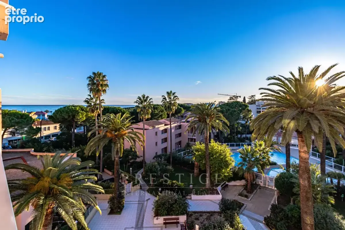 Golfe juan 2 pièces terrasse, parking, piscine, tennis - photo 2