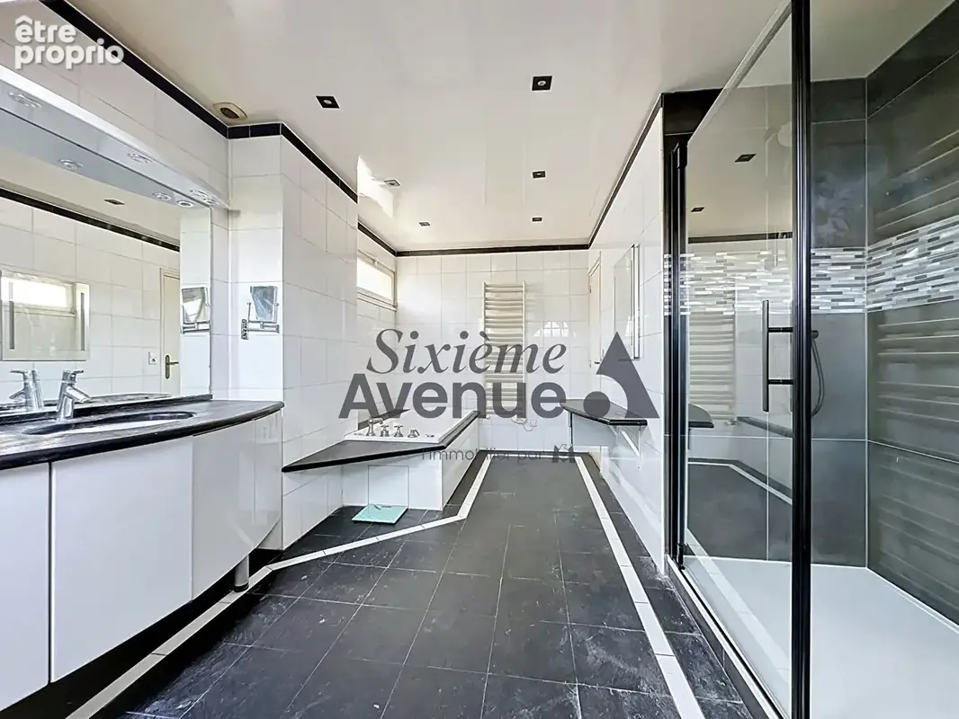 Maison 6 pièces - 140 m2 - quartier des YVRIS - photo 20