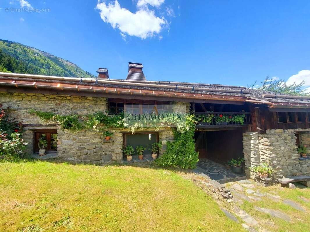 Maison à LES HOUCHES