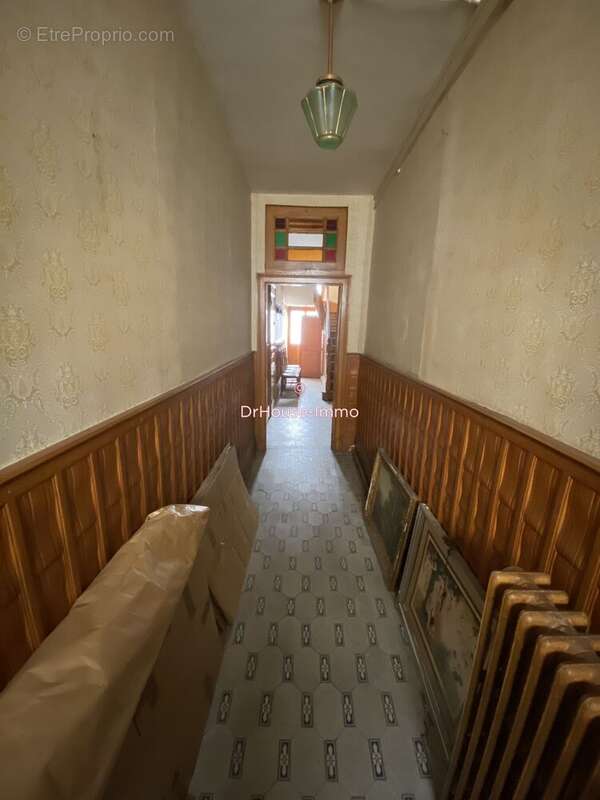 Maison à NEUVY-SAINT-SEPULCHRE