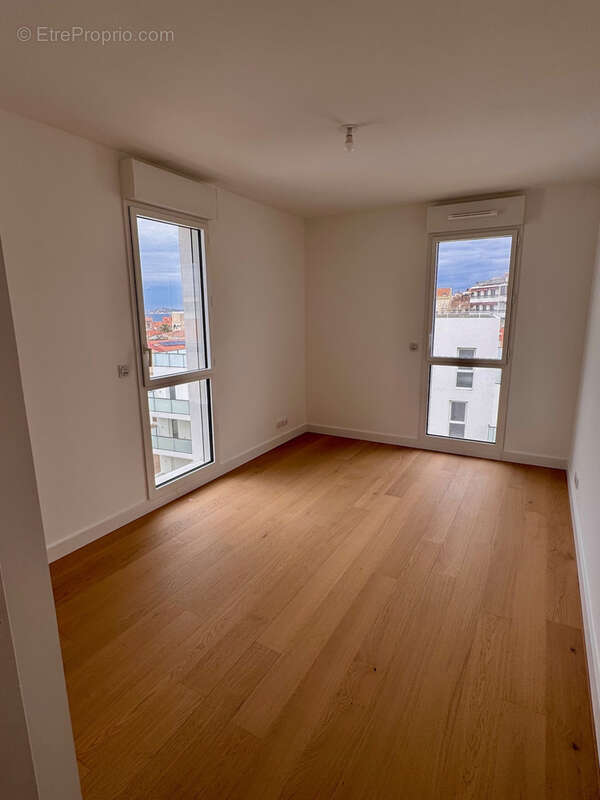 Appartement à MARSEILLE-8E