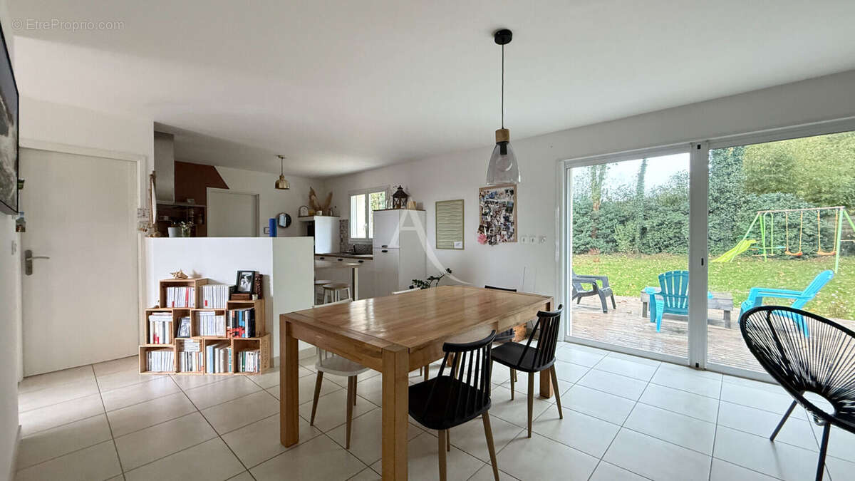 Maison à DOMPIERRE-SUR-YON